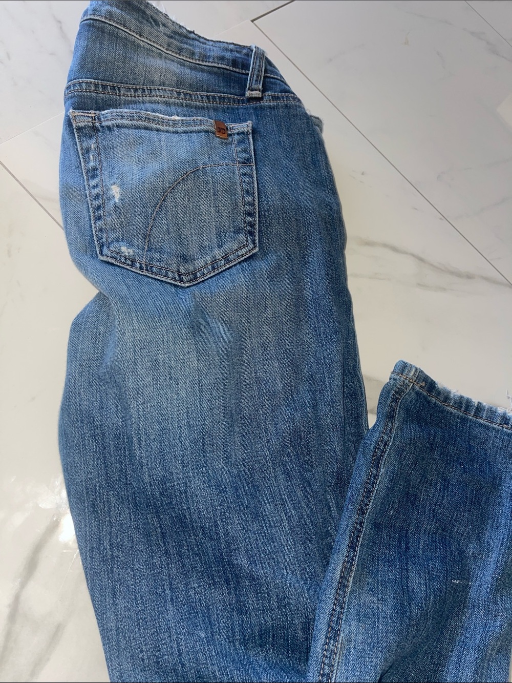 Joe's Jeans Distressed Medium Blue Denim leather Waistband Detail 98% Cotton